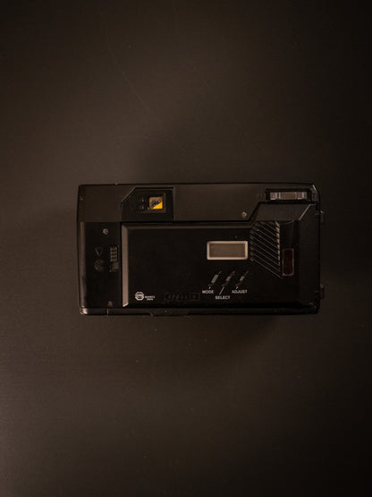 Pentax Zoom-70 Date
